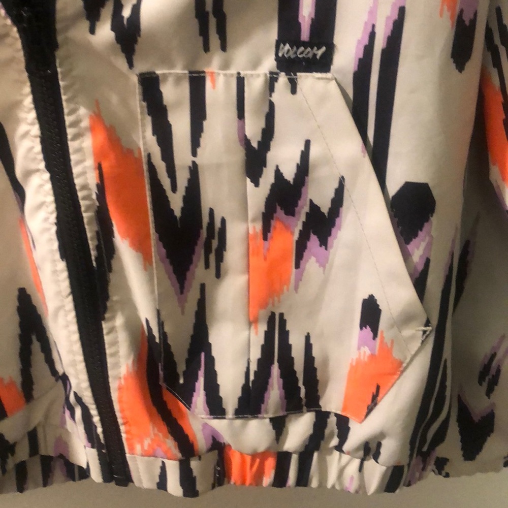 Volcom Enemy Lines Water Resistant Windbreaker - image 4